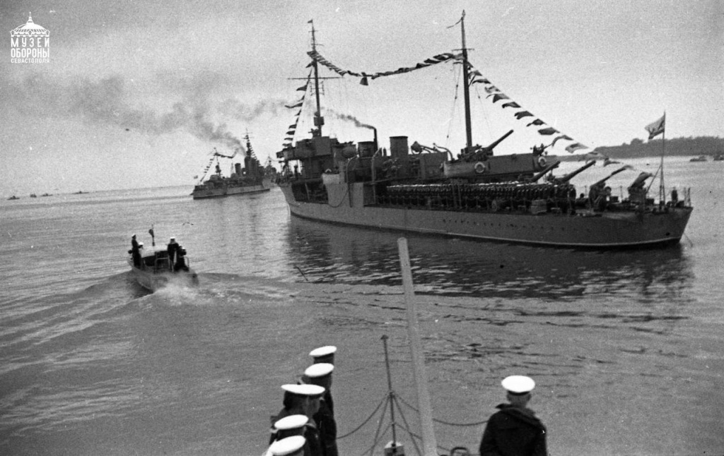 2bLcYsVTg0E.jpg 2bLcYsVTg0E.jpg