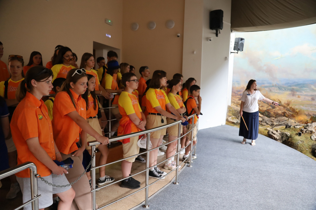 QNYN76wkZ70.jpg QNYN76wkZ70.jpg