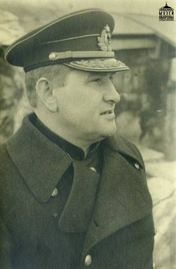 1624392900_16-phonoteka_org-p-chisto-belie-oboi-krasivo-16 (3).jpg