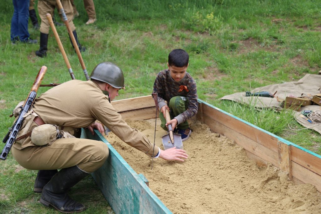 w_AykZD-4Yw.jpg w_AykZD-4Yw.jpg