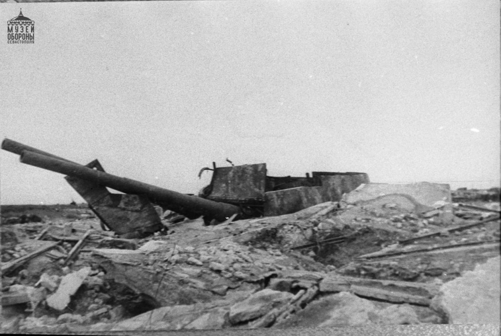 8AMYDH07j8E.jpg 8AMYDH07j8E.jpg