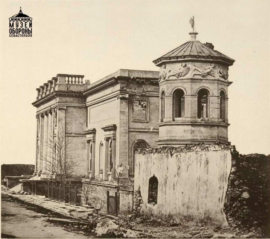 6.. Библиотека. Альбом «Севастополь в 1855-1856 гг» Фото Джеймса Робертсона..jpg