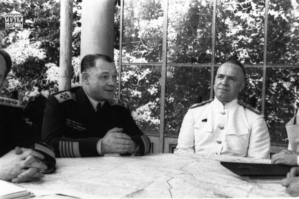 8E--WnBa-wU.jpg 8E--WnBa-wU.jpg