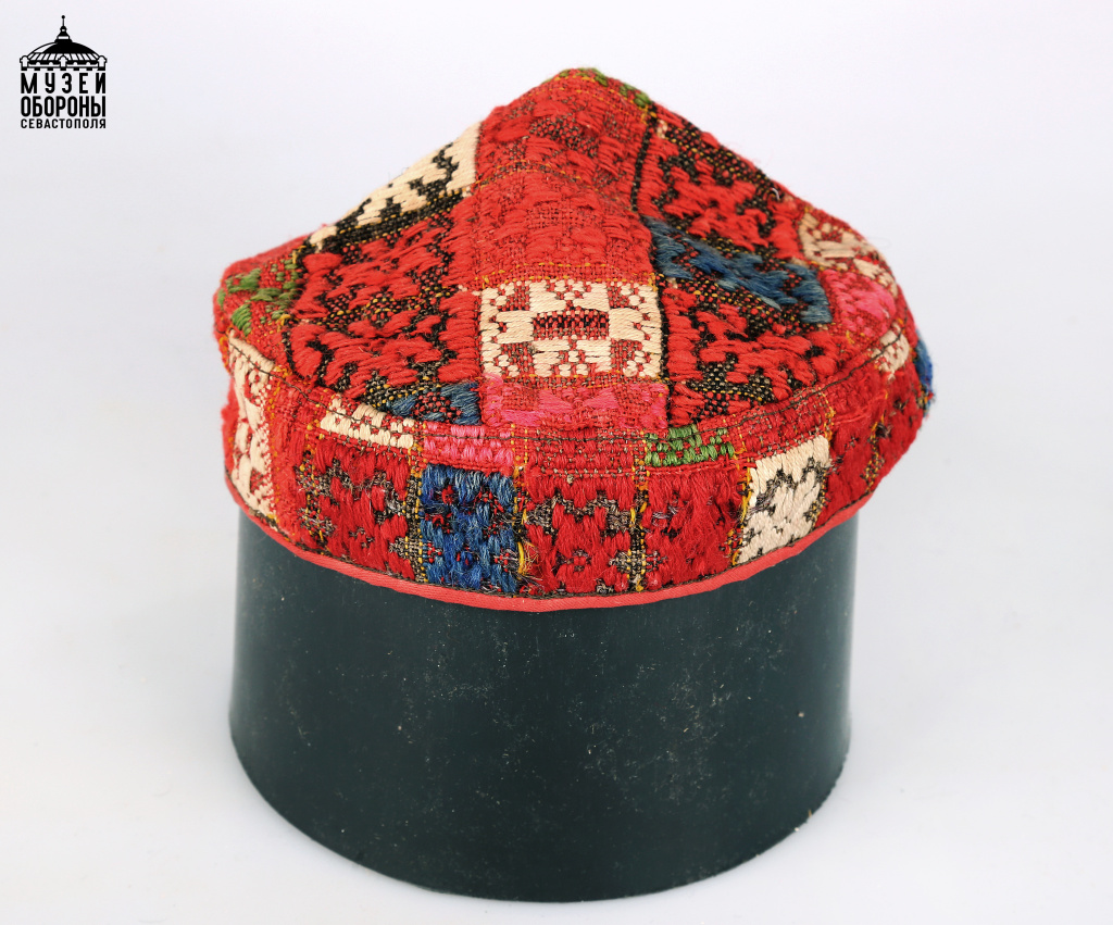 2. Тюбетейка Л.П. Осиповой.JPG