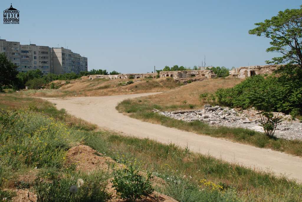 6. 7-я береговая батарея. Северная сторона..JPG